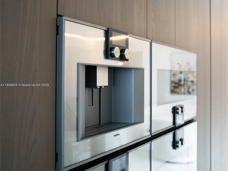 18501 Collins Ave #1104 — Photo 11