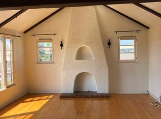 206 Nieto Ave #A, Long Beach, CA 90803