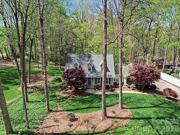 5th image of 2511 Heritage Cir