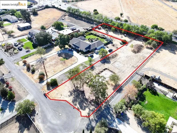 536 Saddle Creek Ct, Brentwood, CA 94513