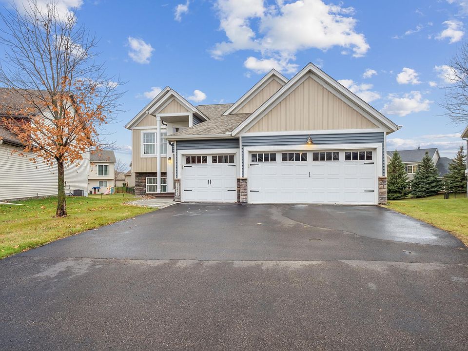 1st image of 12481 Midway Cir NE