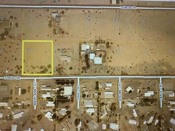 103 E Citrus Dr, Wellton, AZ 85356
