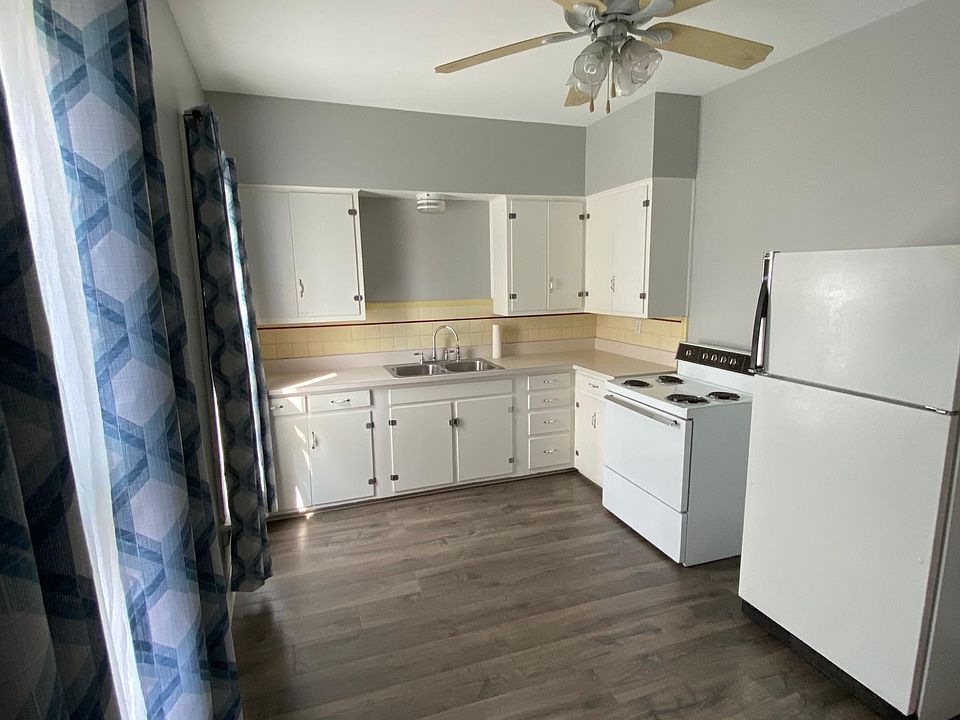 1st image of 212 W 2nd St #2