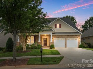 18421 Neville Ave, Cornelius, NC 28031