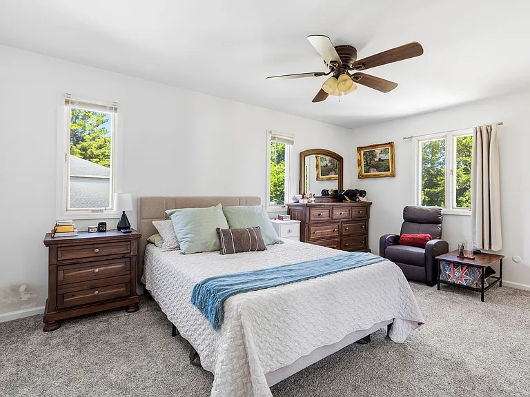 1720 Ridge Hill Ln #1 — Photo 32