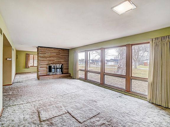 5th image of 3271 Bonnieview Dr