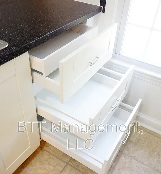 806 Houston Ave #2 — Photo 31
