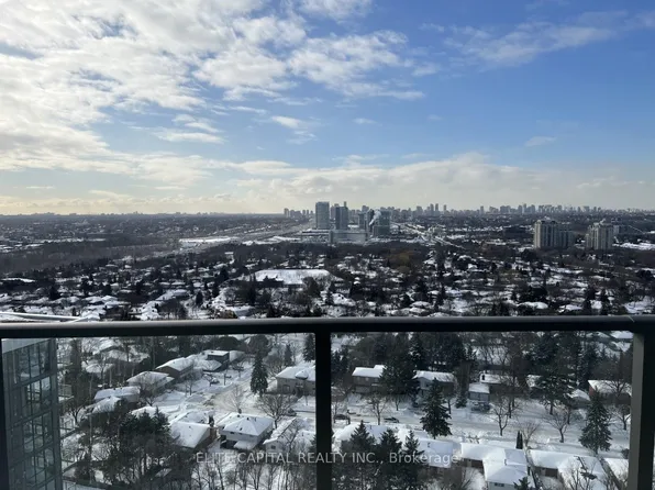 38 Forest Manor Rd, Toronto, ON