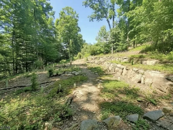 76 Skytop Rd, Andover Twp., NJ 07860