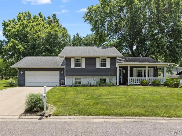 34 Durham Dr, Washington, MO 63090