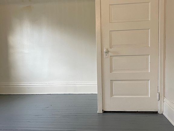 4th image of 748 Atwood St NE #2