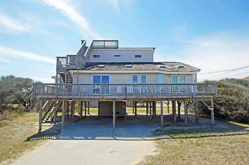 4140 Lindbergh Ave — Photo 2