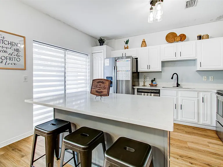 12610 Adventure Dr — Photo 6