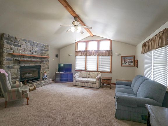 5th image of 103 McClaflin St