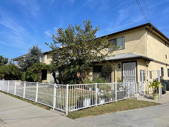2nd image of 20720 Roseton Ave