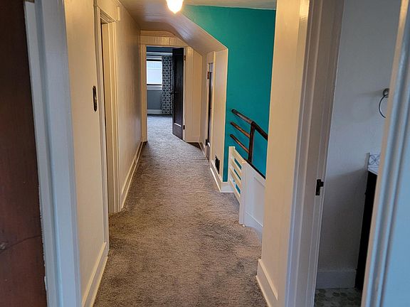 4th image of 3709 Hoyt Ave
