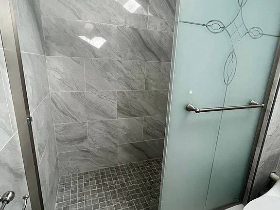 4th image of 1749 Canton Ave #2