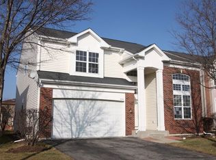 2138 W Silverleaf Ln, Addison, IL 60101