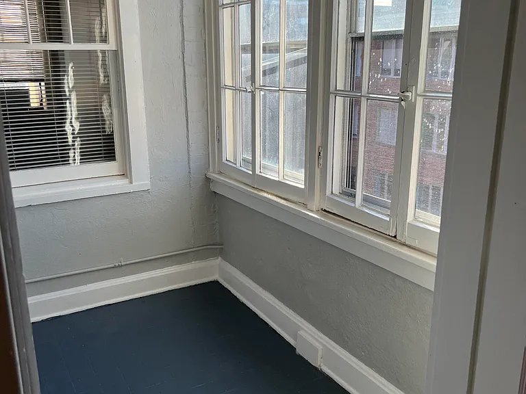 176 Market St #204 — Photo 23