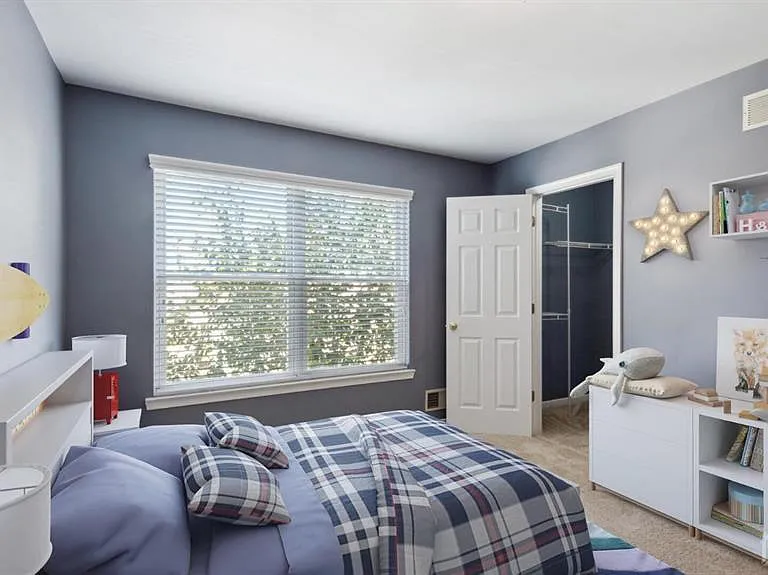 408 Prospect Ave — Photo 22