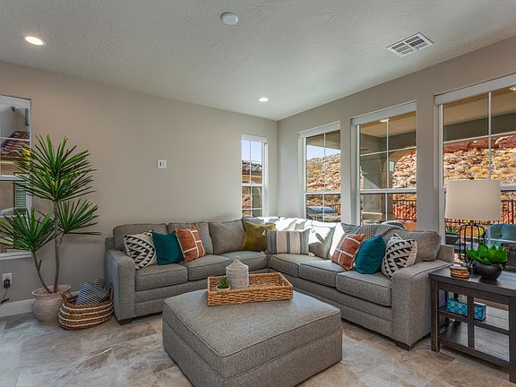 5th image of 2361 E Escondido Dr