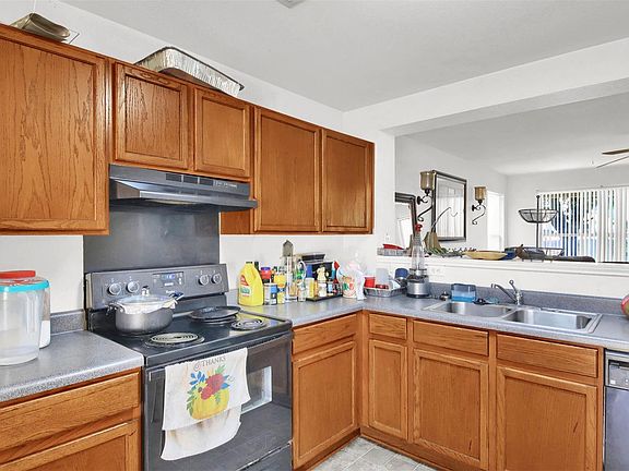 5th image of 804 Dawlish Dr