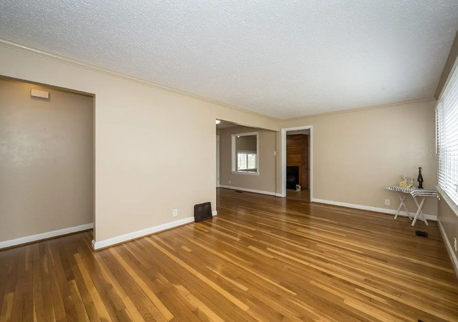 10546 Anson — Photo 3