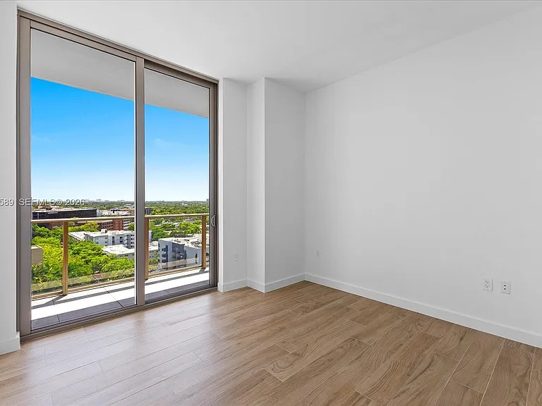 2678 Tigertail Ave #1001 — Photo 18