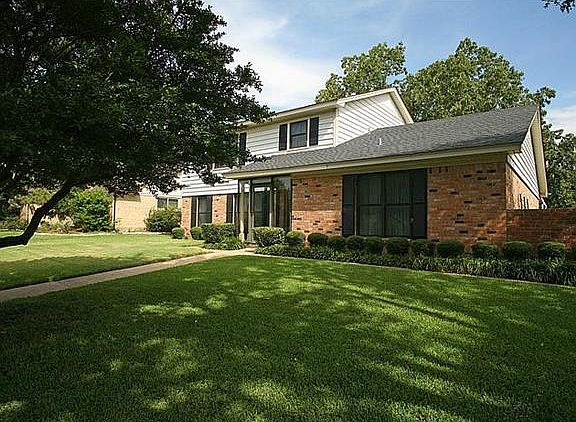 2nd image of 7749 El Pensador Dr