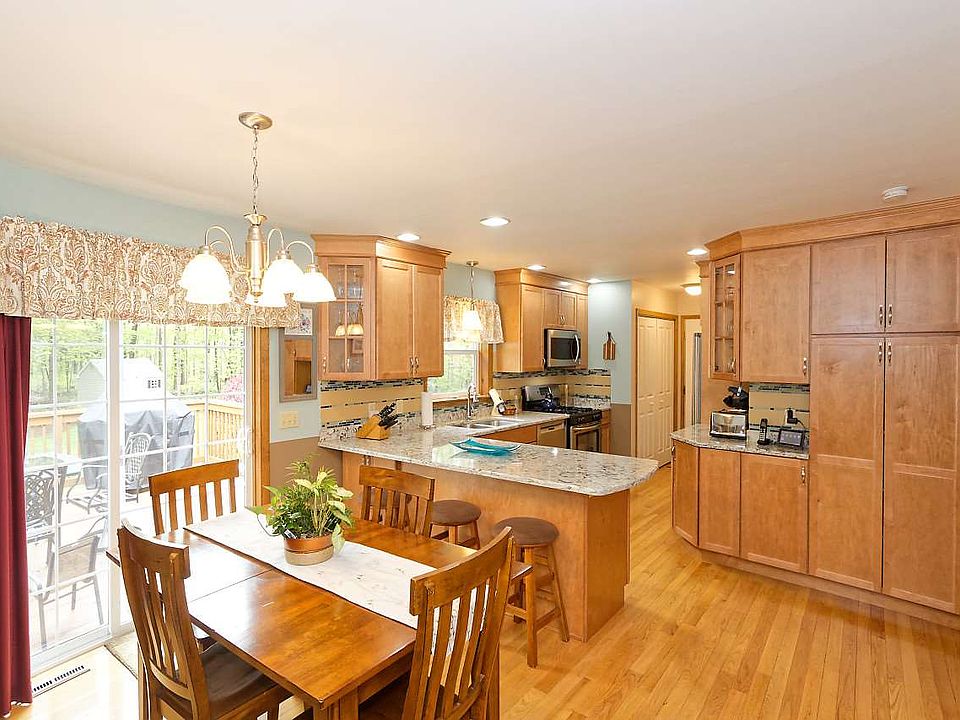 237 Moe Rd, Clifton Park, NY 12065 Zillow