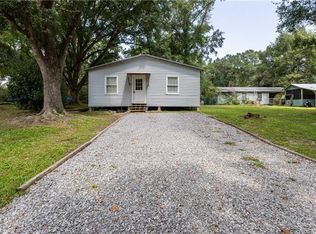 39445 Cooper Ln, Pearl River, LA 70452