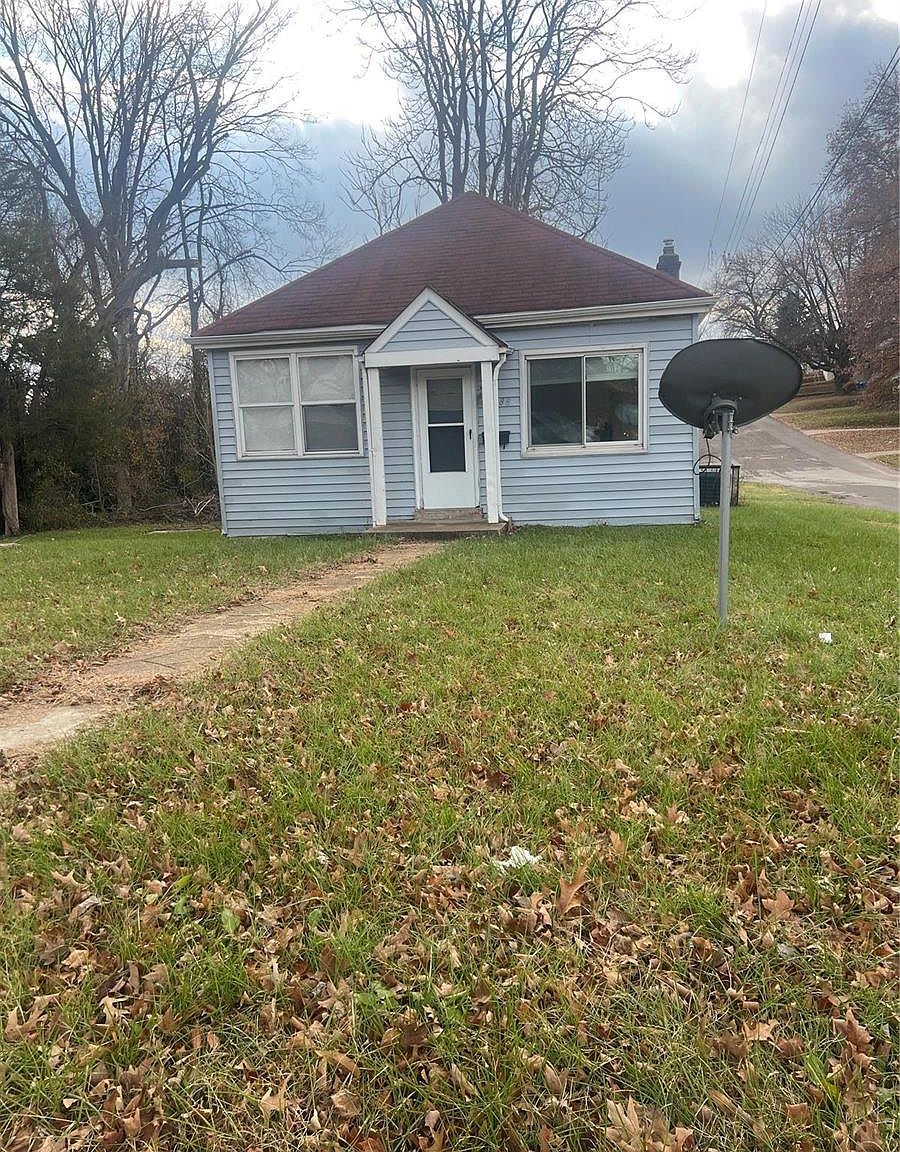 7188 Theodore Ave, Saint Louis, MO 63136 | Zillow