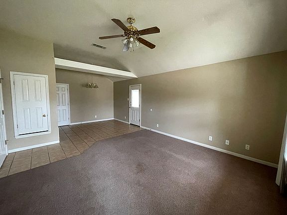 4th image of 4806 John David Dr #B