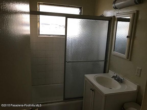 5th image of 1548 New Ave APT I