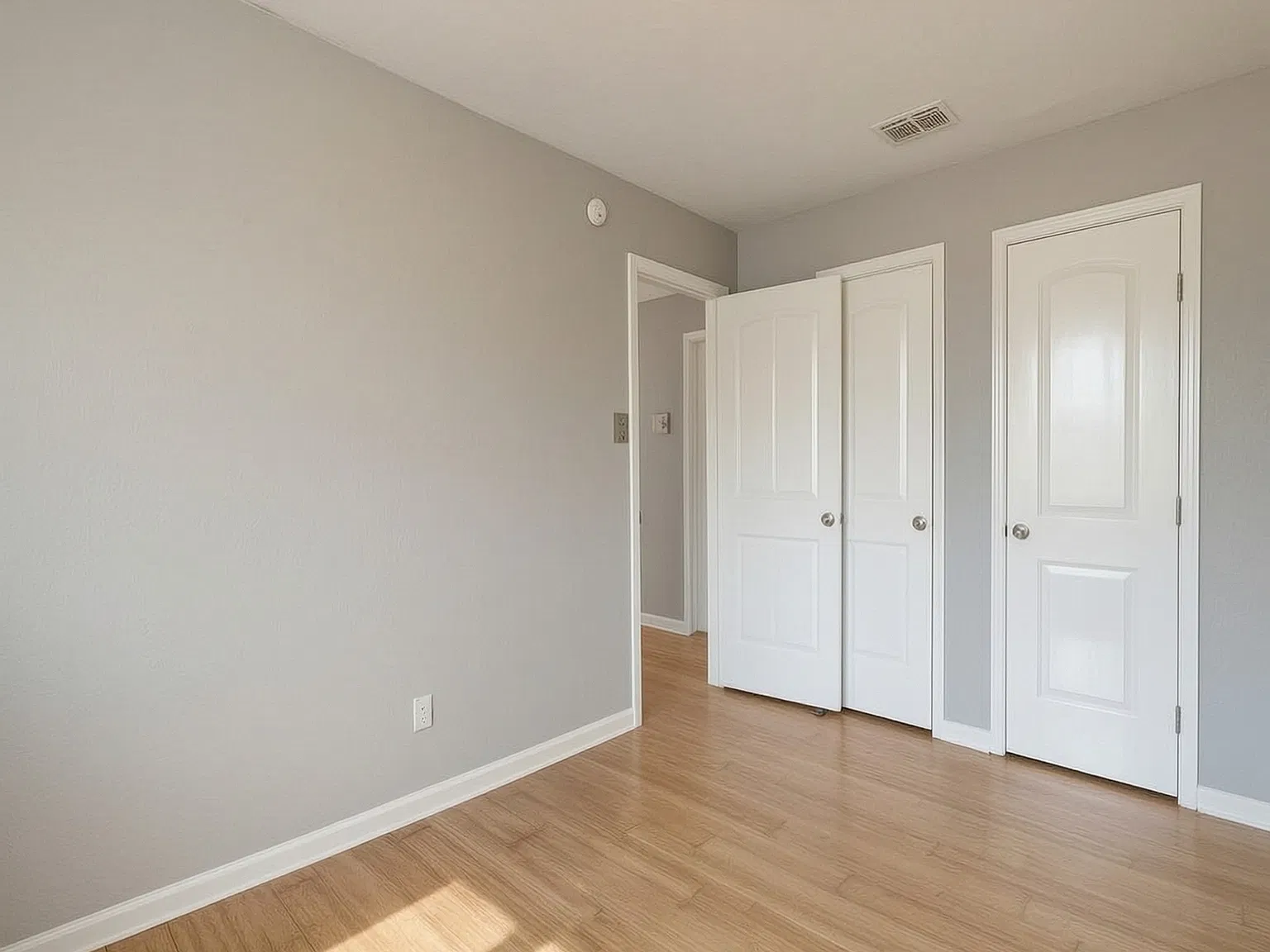 2 bed, 900 sqft, $1,390 — Photo 4