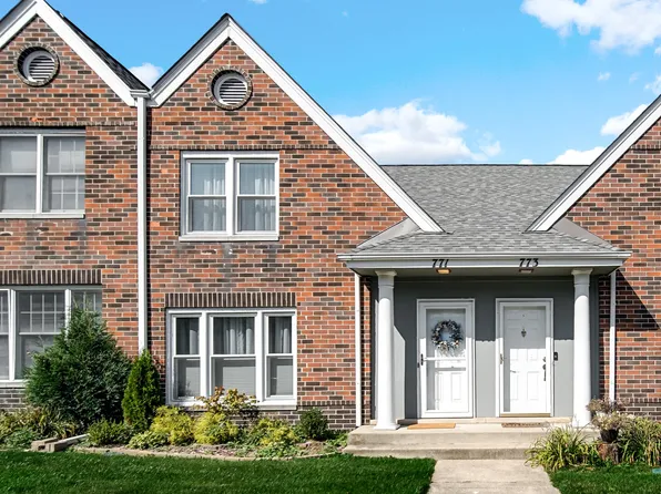 771 Kenmare Pkwy, Crown Point, IN 46307