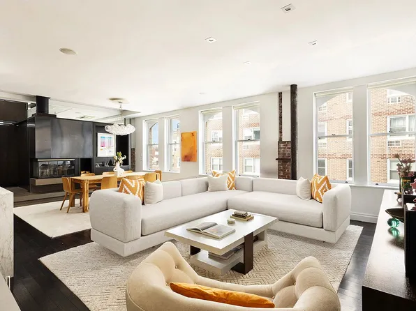 9 Barrow St, New York, NY 10014