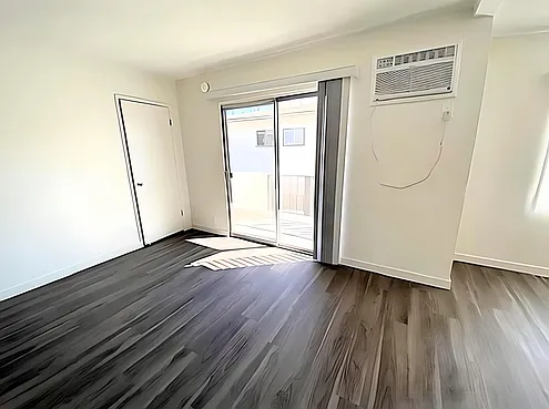 919 N Normandie Ave #6 — Photo 2