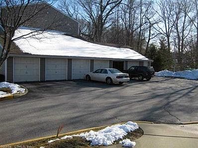 2nd image of 57 Cobblestone Dr