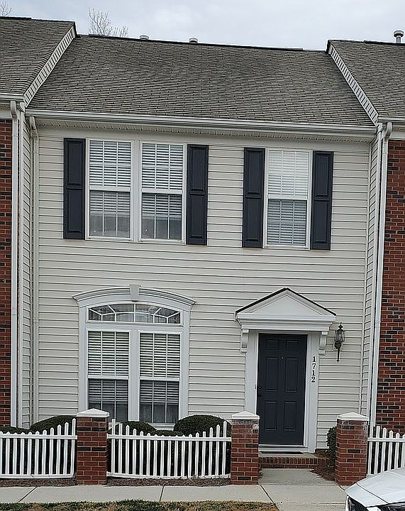 Immaculate Townhome For Sale