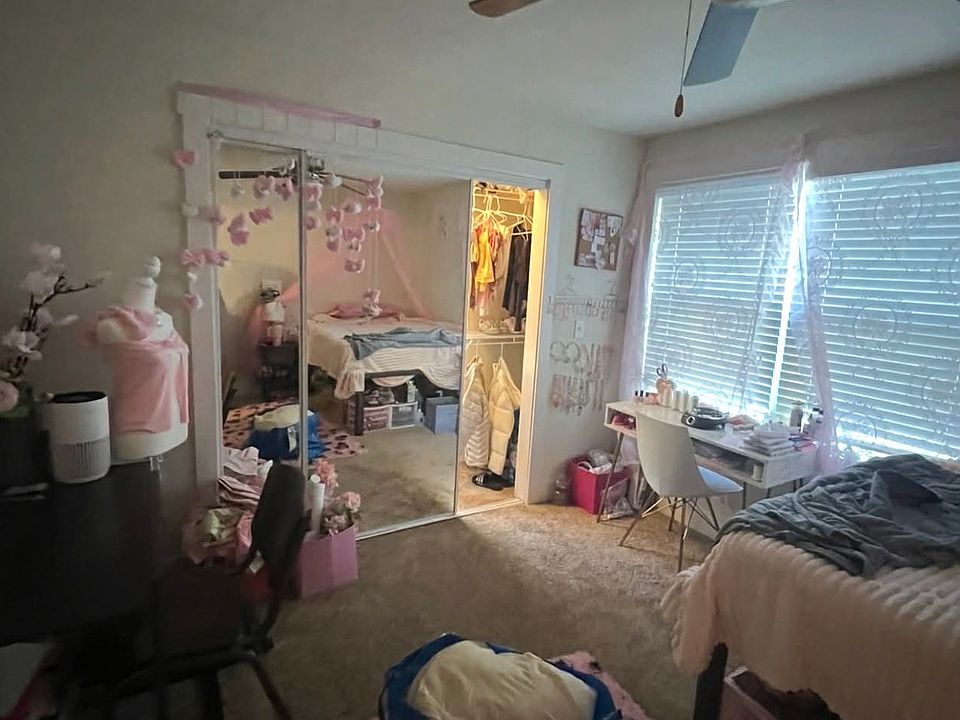 1st image of 645 SW Sagebrush Dr Unit 303