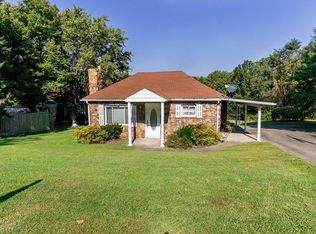 173 Bennington Rd, Hopwood, PA 15445