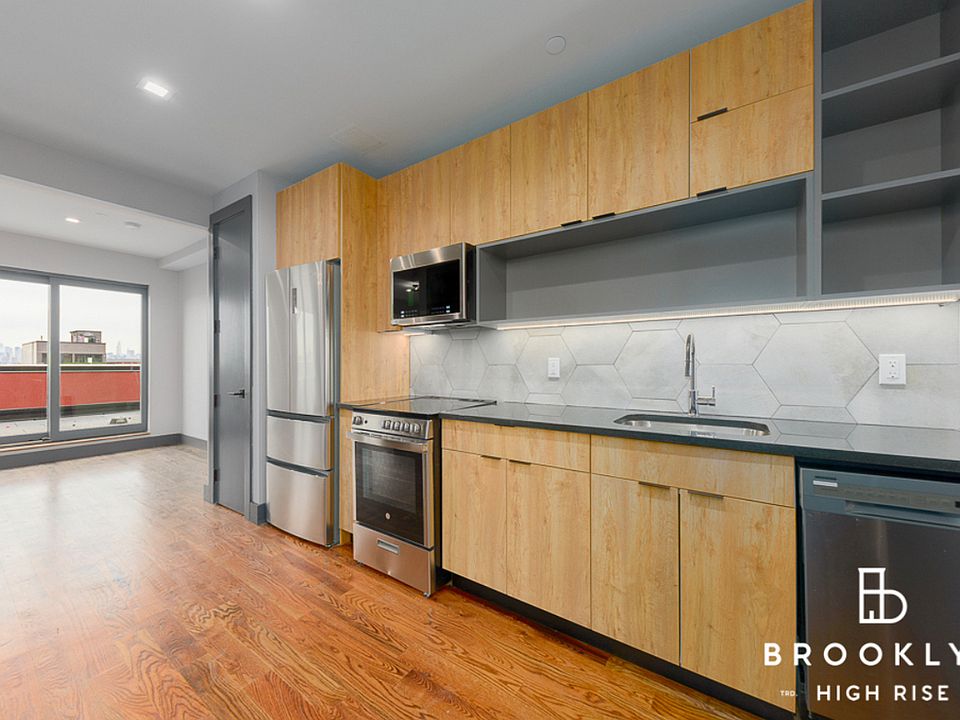 1st image of 1461 Gates Ave #5V