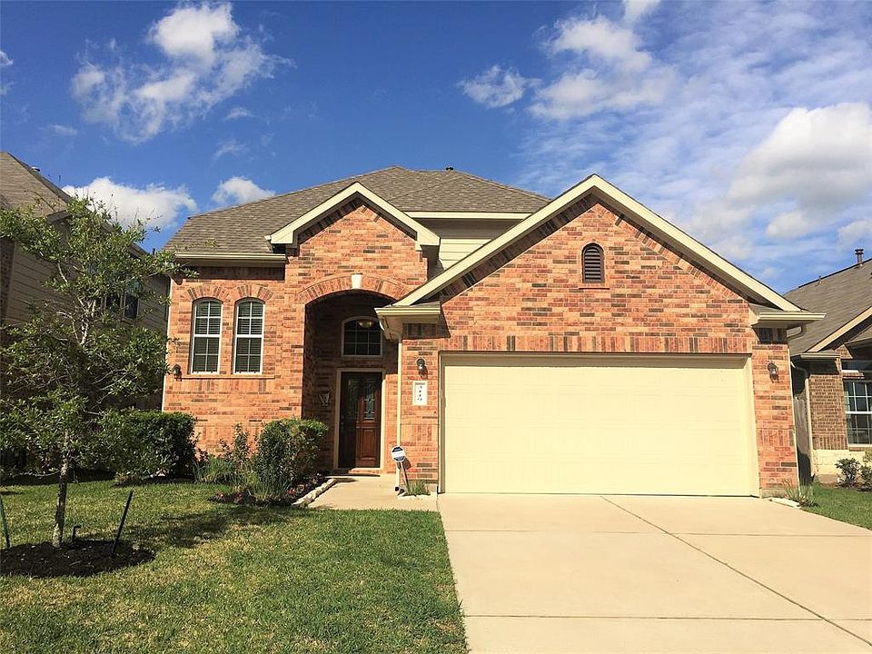 1st image of 3119 Lake Dr
