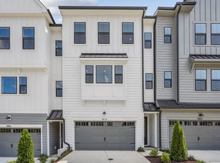 4814 Cypress Tree Ln, Raleigh, NC 27612