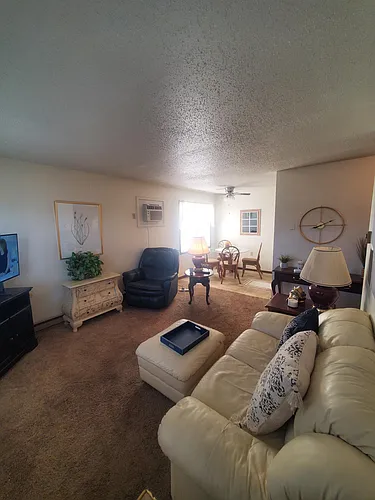 315 2nd St #5 Photo 1