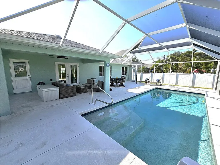 7436 Michael St — Photo 34