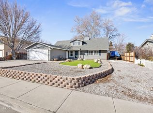 7275 Offenhauser Dr, Reno, NV 89511