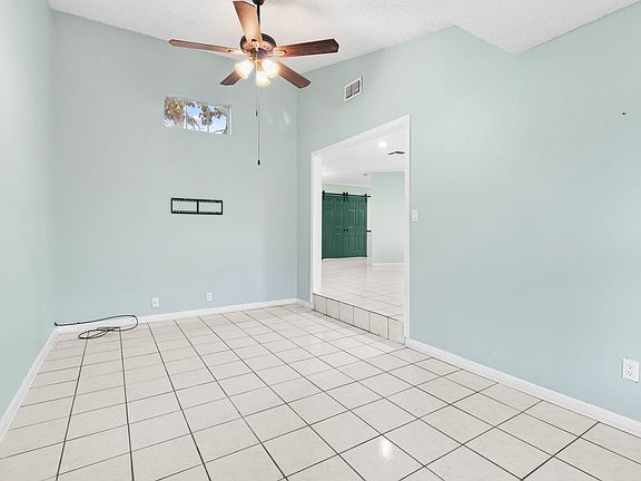 2nd image of 527 Lively Dr