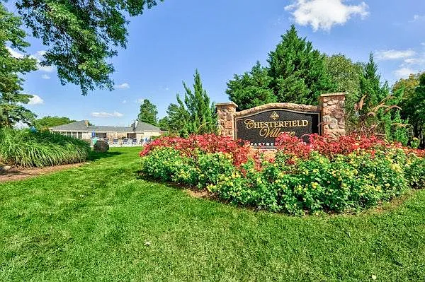 Chesterfield Village — Photo 26